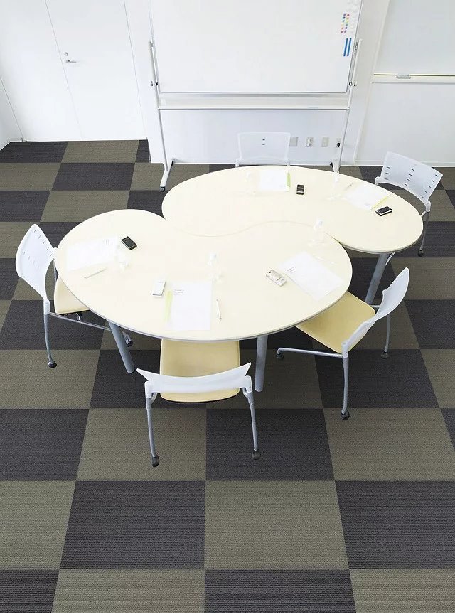 办公室方块地毯