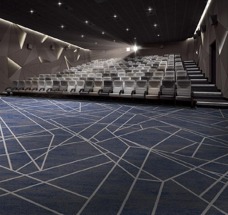 电影院满铺地毯