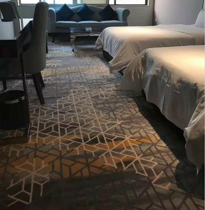 梅花园酒店地毯